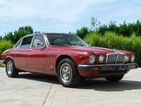 Usata Jaguar XJ6 205 CV (150 kW) 1981 Rosso Berlina