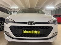 Usata Hyundai i20 83 CV (61 kW) 2017 Bianco Utilitaria