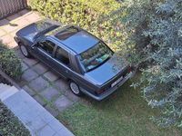 Usata Ford Sierra Ghia 122 CV (89 kW) 1992 Grigio Berlina