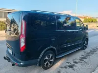 Usata Ford Tourneo Titanium 170 CV (125 kW) 2023 Nero Monovolume