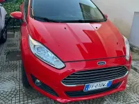 Begagnad Ford Fiesta 95 HK (69 kW) 2017 Röd Halvkombi