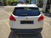 Usata Peugeot 2008 Active 99 CV (72 kW) 2015 Bianco SUV