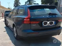 Usata Volvo V60 Business Edition 150 CV (110 kW) 2019 Bluazzurro Station wagon