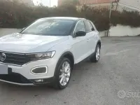 Usata VW T-Roc 116 CV (85 kW) 2019 Bianco SUV