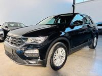 Usata VW T-Roc Style 116 CV (85 kW) 2018 Nero SUV