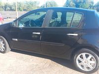 Usata Renault Clio II Dynamique 75 CV (55 kW) 2009 Nero Berlina