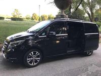 Usata Mercedes V220 Premium 163 CV (119 kW) 2015 Nero Monovolume