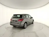 Usata Mercedes B180 109 CV (80 kW) 2016 Grigio montagna Utilitaria