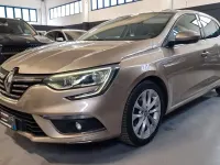 Usata Renault Mégane Bose Edition 131 CV (96 kW) 2017 Oro Berlina