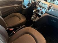 Usata Lancia Ypsilon 60 CV (44 kW) 2011 Bianco Utilitaria