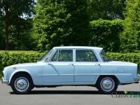 Usata Alfa Romeo Giulia 1300 78 CV (57 kW) 1967 Blu Berlina