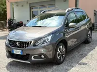 Usata Peugeot 2008 Allure 120 CV (88 kW) 2019 Grigio SUV