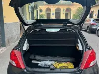 Usata Peugeot 207 68 CV (50 kW) 2011 Nero Berlina