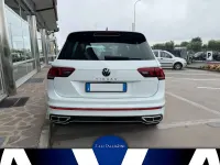 Usata VW Tiguan R-line 150 CV (110 kW) 2023 Pure white SUV