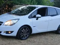 Usata Opel Meriva S 95 CV (69 kW) 2017 Monovolume