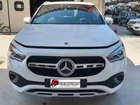 Usata Mercedes GLA180 Business 116 CV (85 kW) 2020 Bianco SUV