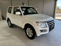 usata Mitsubishi Pajero 3.2 cr Instyle 3p auto * VERRICELLO *