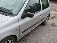 Usata Renault Clio II 68 CV (50 kW) 2007 Grigio Berlina