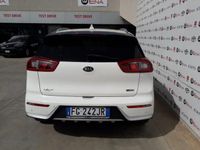 Usata Kia Niro Style 141 CV (103 kW) 2016 Bianco SUV