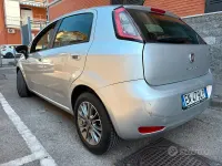 Usata Fiat Punto Sport 95 CV (69 kW) 2012 Grigio Utilitaria