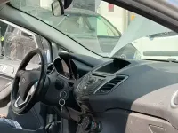 Usata Ford Fiesta 97 CV (71 kW) 2014 Grigio Utilitaria