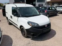Usata Fiat Doblò Dynamic 95 CV (69 kW) 2021 Bianco Monovolume