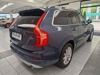 Usata Volvo XC90 Momentum 235 CV (172 kW) 2019 Blu SUV