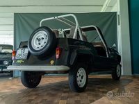 Usata Renault R4 33 CV (24 kW) 1987 Nero(met.) Utilitaria