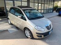Usata Lancia Musa 90 CV (66 kW) 2007 Oro Monovolume