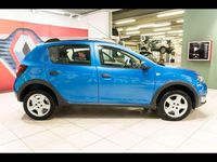 Usata Dacia Sandero Prestige 90 CV (66 kW) 2015 Blu/azzurro Utilitaria