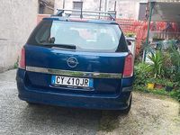 Usata Opel Astra 101 CV (74 kW) 2006 Blu Station wagon
