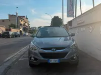 Usata Hyundai ix35 Xpossible 115 CV (84 kW) 2014 Grigio SUV