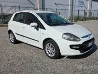 Usata Fiat Punto Evo Dynamic 77 CV (56 kW) 2011 Bianco Utilitaria