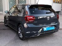 Usata VW Polo R-line 116 CV (85 kW) 2018 Grigio Utilitaria