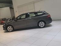 Usata Peugeot 308 SW Active 120 CV (88 kW) 2018 Station wagon