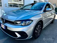 Usata VW Polo Life 90 CV (66 kW) 2023 Grigio Utilitaria