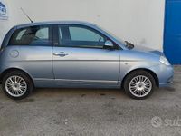 Usata Lancia Ypsilon 75 CV (55 kW) 2011 Blu Utilitaria