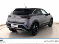 Usata Opel Mokka Ultimate 136 CV (100 kW) 2024 Grigio chiaro/tetto nero SUV