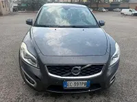 Usata Volvo C30 Momentum 136 CV (100 kW) 2008 Grigio Utilitaria