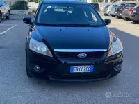 Usata Ford Focus 90 CV (66 kW) 2010 Nero Berlina