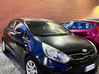 Usata Kia Rio 2012 Nero Berlina