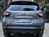 Usata Renault Captur 95 CV (69 kW) 2019 Grigio SUV
