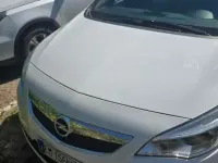 Usata Opel Astra 101 CV (74 kW) 2012 Bianco Station wagon