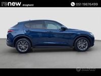 Usata Alfa Romeo Stelvio Executive 190 CV (139 kW) 2019 Blu SUV