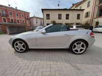Usata Mercedes SLK280 231 CV (169 kW) 2005 Argento Cabrio