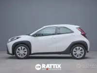 Usata Toyota Aygo X Active 72 CV (52 kW) 2024 Bianco SUV