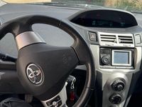 Usata Toyota Yaris 2008 Grigio Utilitaria