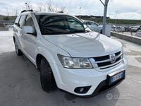 Usata Fiat Freemont Lounge 140 CV (102 kW) 2012 Bianco SUV