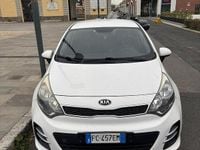 Usata Kia Rio Active 84 CV (61 kW) 2016 Bianco Utilitaria