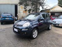 Usata Fiat Panda Lounge 80 CV (58 kW) 2014 Blu Utilitaria